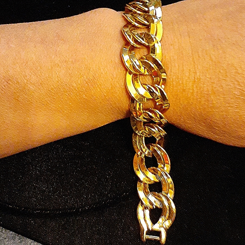 80s vintage Monet gold chunky double curb link bracelet.